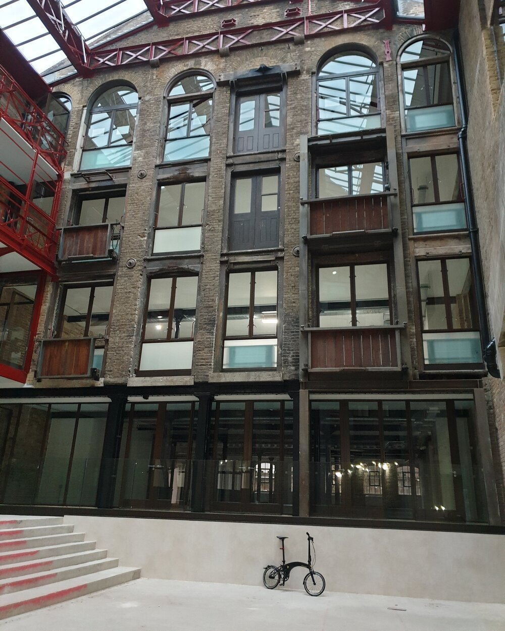 Hummingbird Review: Philip H